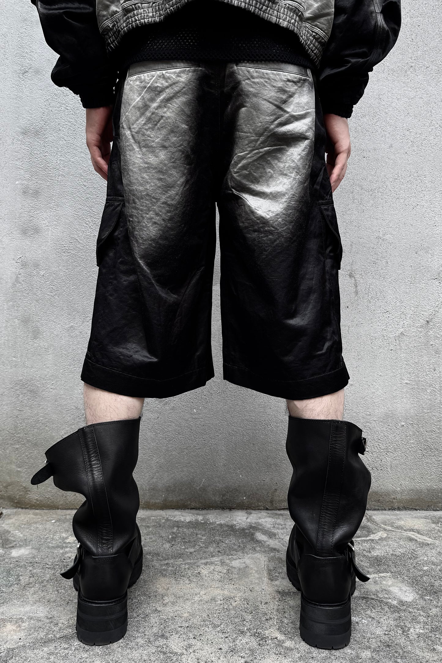 FADED BAGGY SHORTS
