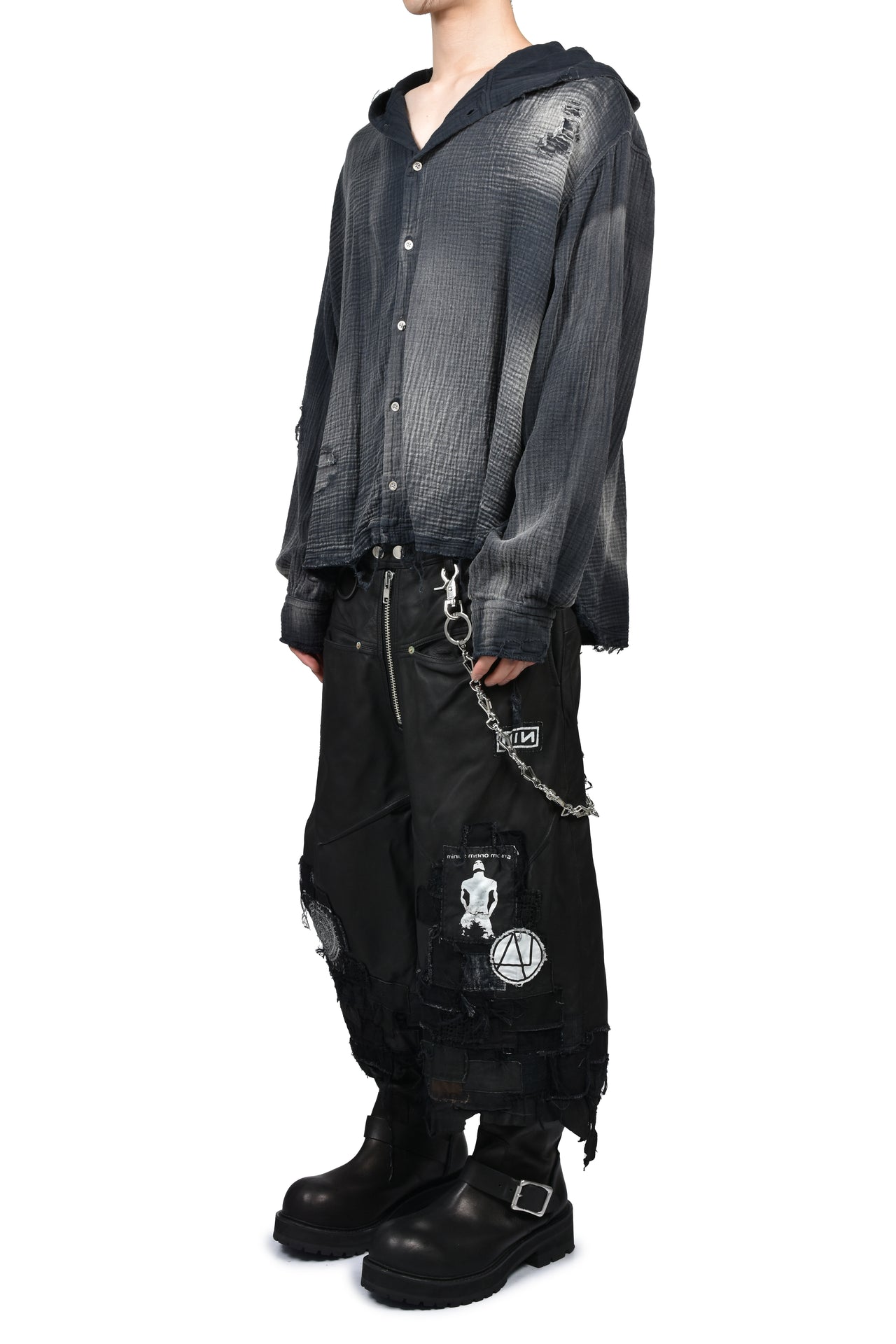 x MINUS CRUST LEATHER SHORTS / BLK