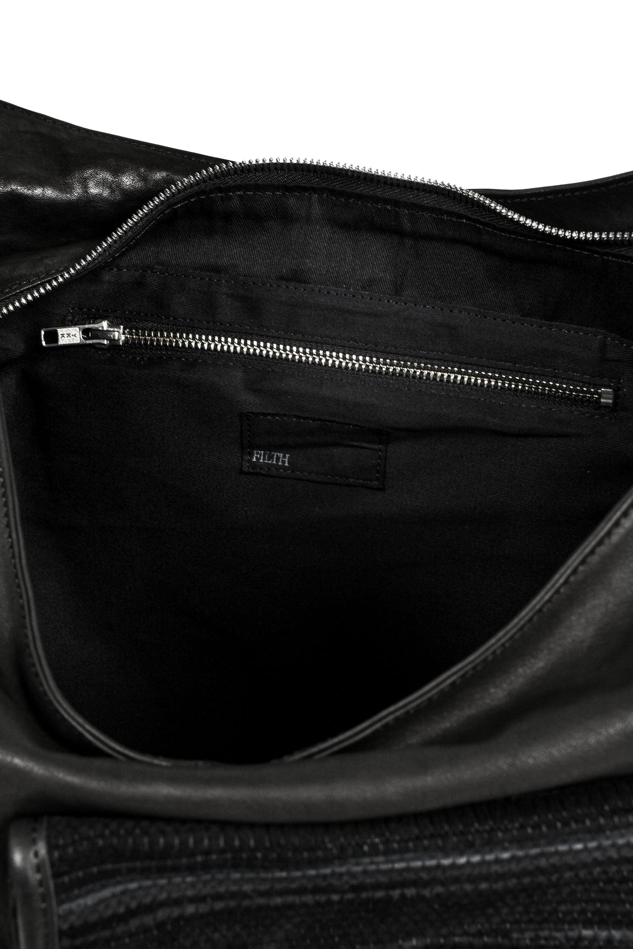 × T.A.S CARGO SHOULDER / BLK