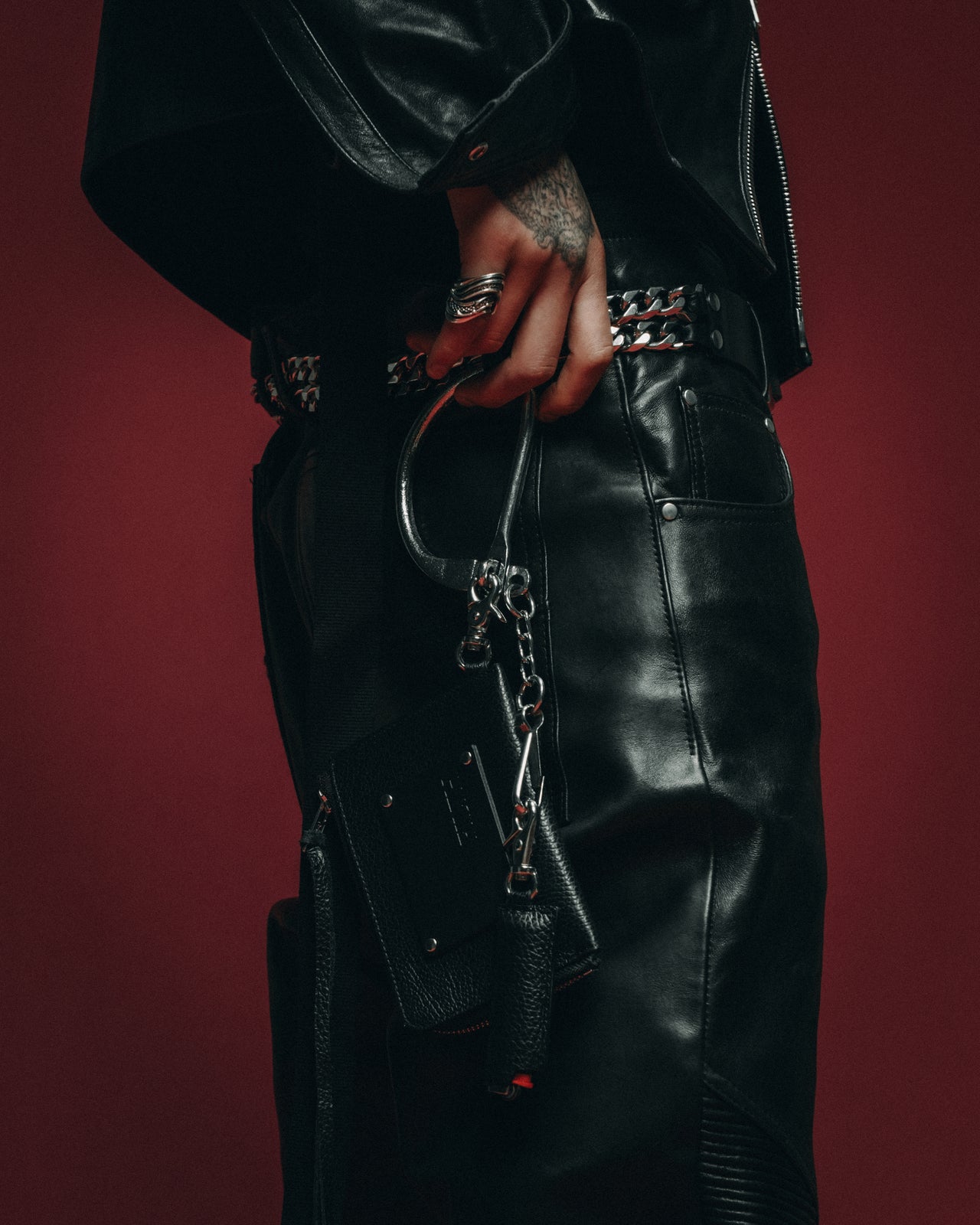 HANGER HOOK KEYCHAIN / BLK